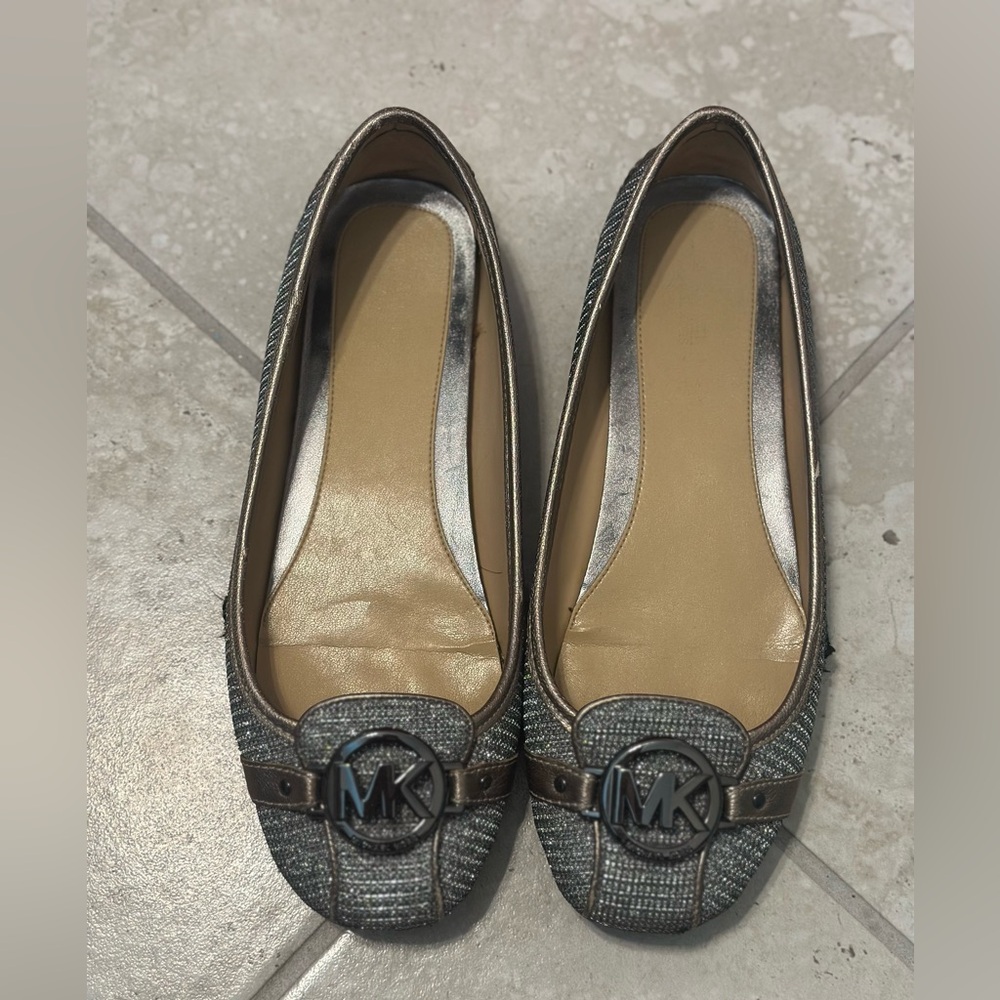 Michael Kors Silver and Black Flats Women's Size 9